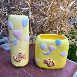 Cute vase and pen holder